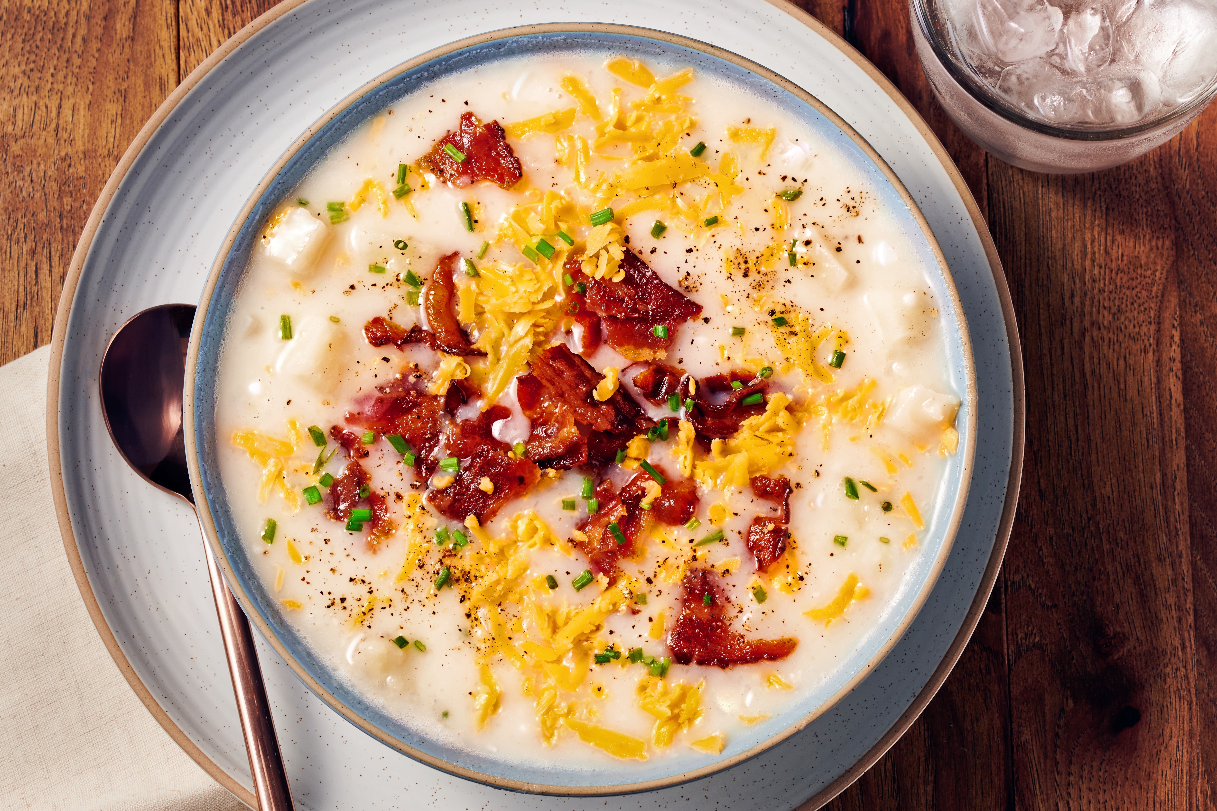 Hearty Loaded Potato Soup with Crispy Bacon and Cheese – - Recipe